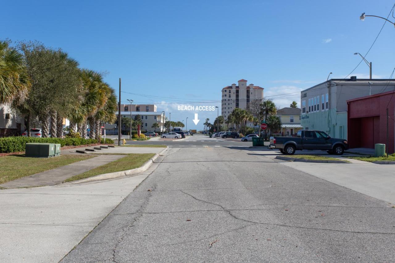 Cozy Studio - Blocks From The Ocean! Jacksonville Beach Exterior photo